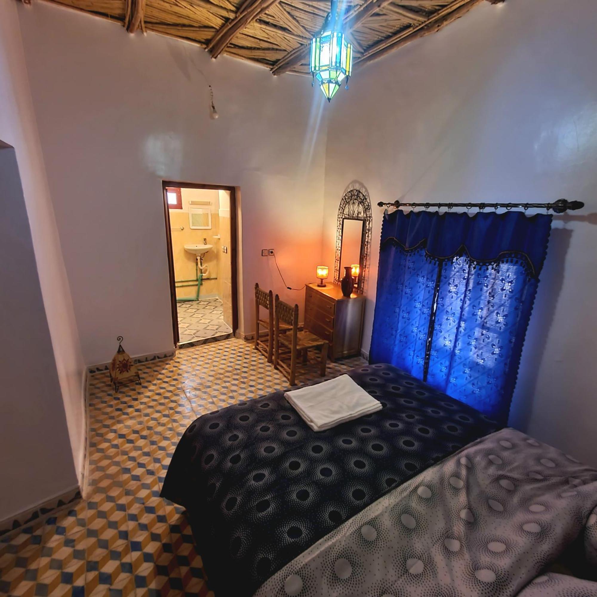 Riad Taourirte Тингир Экстерьер фото