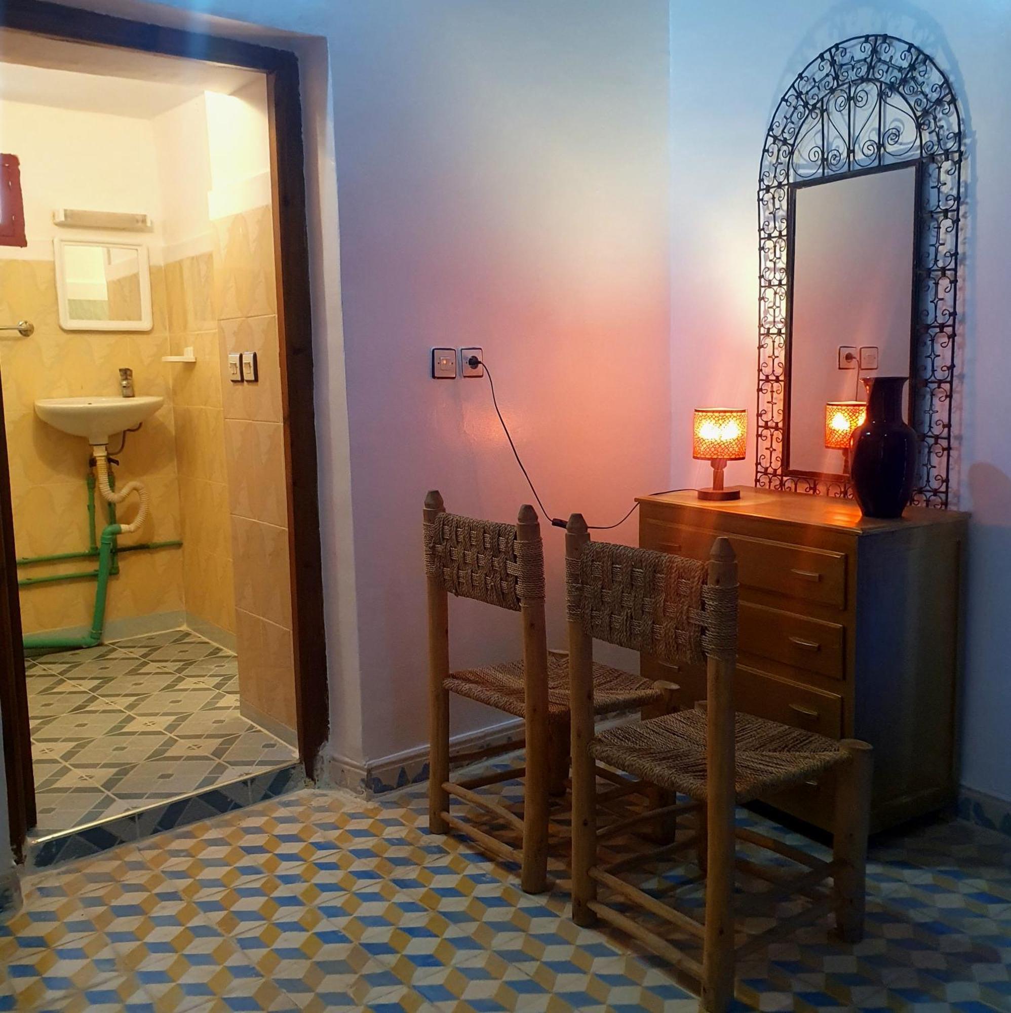Riad Taourirte Тингир Экстерьер фото